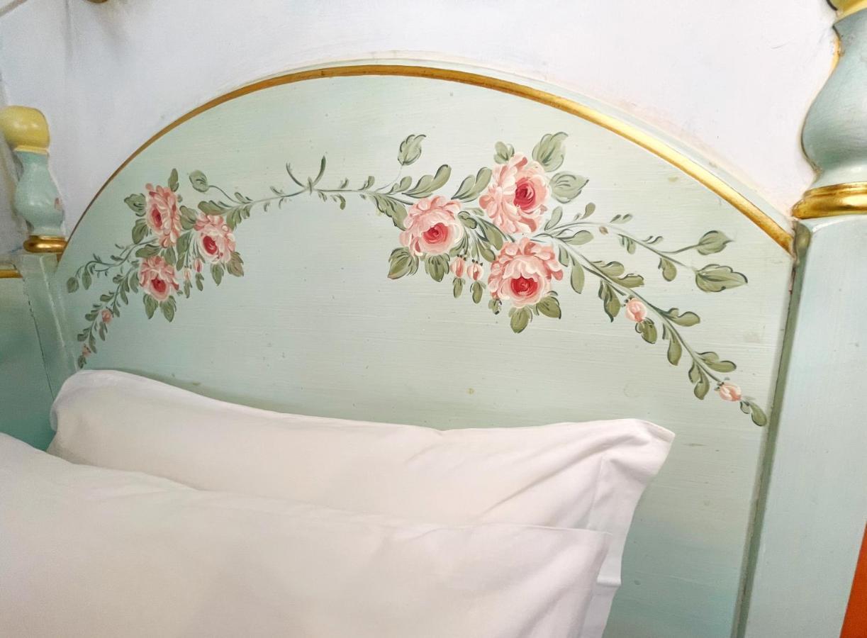 Milton Boutique Hotel - Adults Only ليدو دي يسولو المظهر الخارجي الصورة
