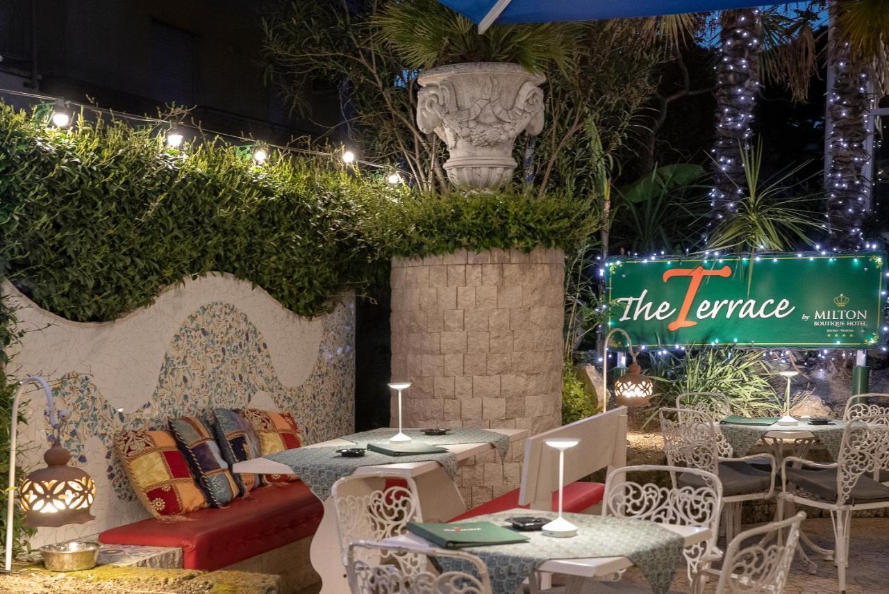 Milton Boutique Hotel - Adults Only ليدو دي يسولو المظهر الخارجي الصورة
