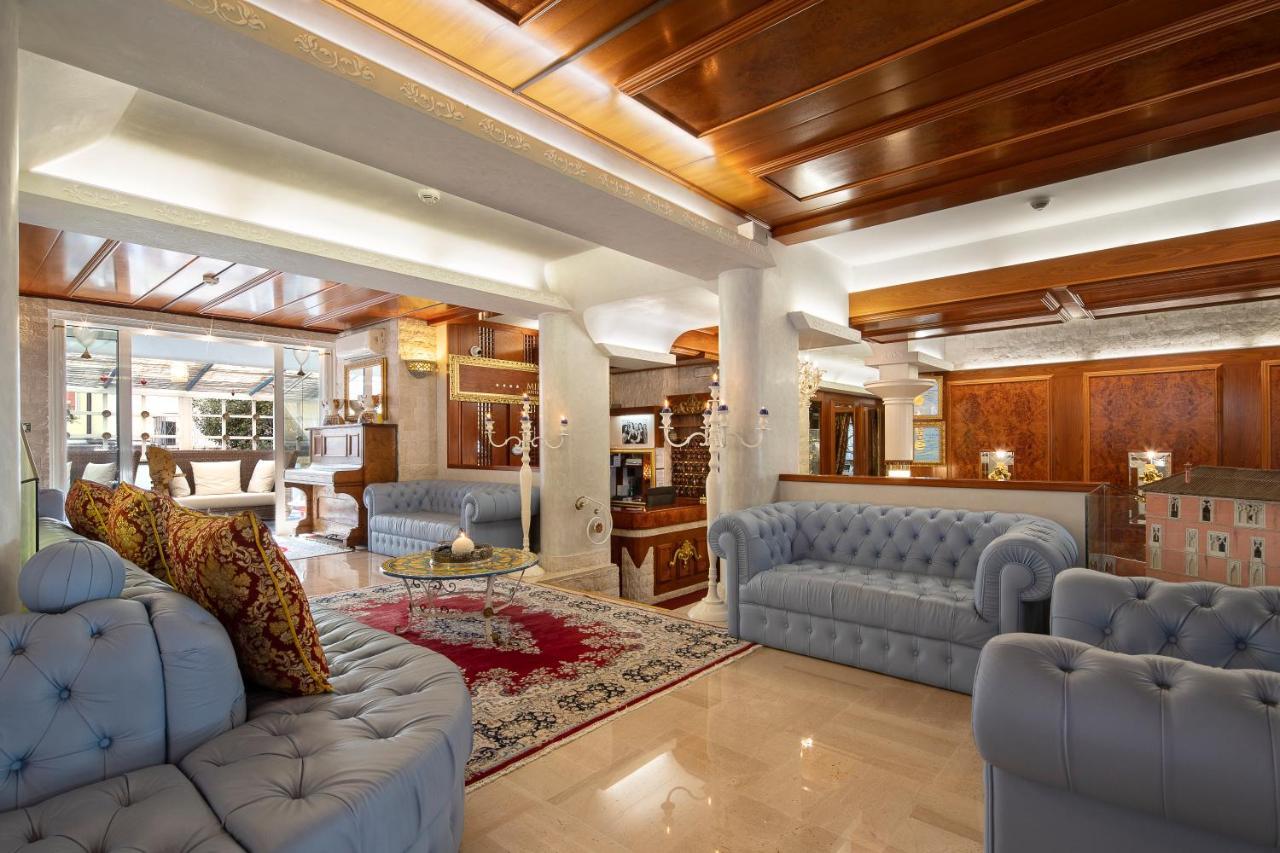 Milton Boutique Hotel - Adults Only ليدو دي يسولو المظهر الخارجي الصورة