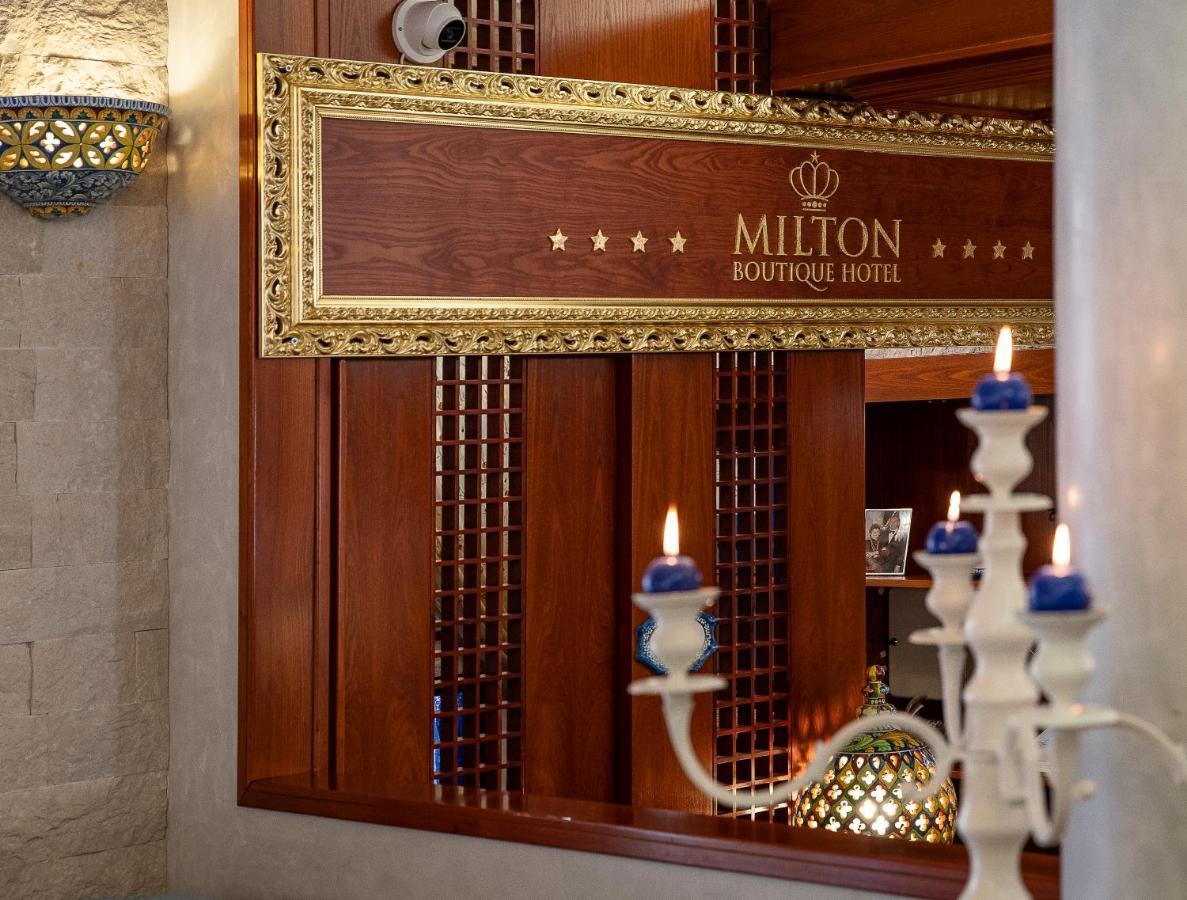 Milton Boutique Hotel - Adults Only ليدو دي يسولو المظهر الخارجي الصورة