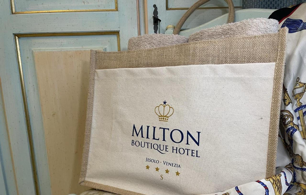 Milton Boutique Hotel - Adults Only ليدو دي يسولو المظهر الخارجي الصورة