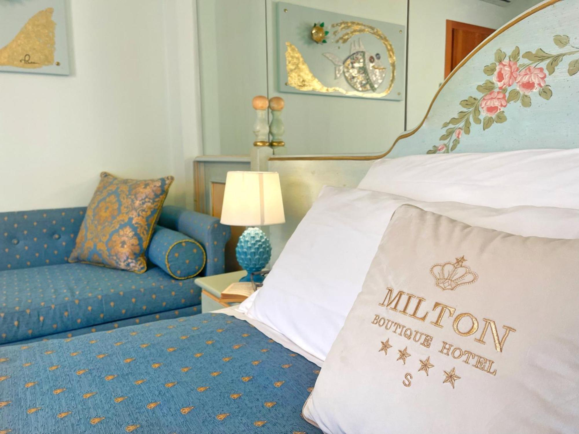 Milton Boutique Hotel - Adults Only ليدو دي يسولو المظهر الخارجي الصورة